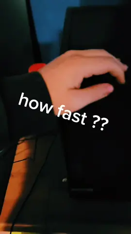how fast is you pc starting up ? #pc #gaming #twitch #marsinq #speed #howfast @Dezon 