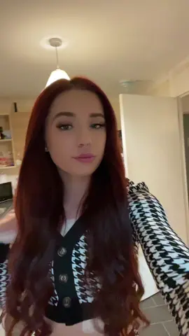 N dubz 🥰🥰🥰ignore the state of my kitchen 