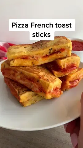 Pizza french toast sticks #pizza #frenchtoast #food #EasyRecipe