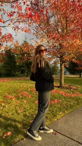 🍂 outfit in motion  ft. the Nouvelle Coat from @Brixton via @from_thelobby 