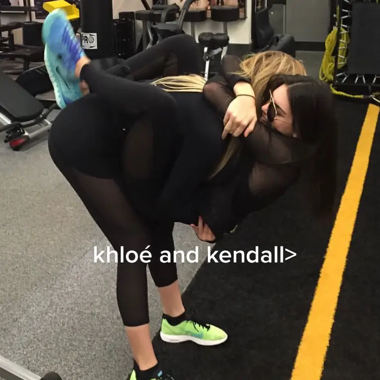 khloé and kenny🤍#kendalljenner #khloekardashian #kendallandkhloe #famous #viral #fyp #pleasemakemeviralagain #fypageシviral #fypシ゚viral #fypageシ #fypage #fypシ #makemefamous #fouryoupage #foryou #karjenners #pourtoi #prt #makemeviral #viral #foryoupage #viralvideo 