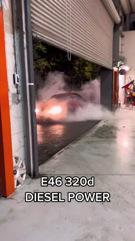 She’s no egg but she’s some yoke 🍳🔥 #bmw #burnout #diesel #dieselpower #reeky 