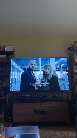 I truly felt like this was the worst cliffhanger 😭 i so wouldve watched this for a couple more seasons #netflix #between #netflixseries #virus #jenettemccurdy #greatshow 