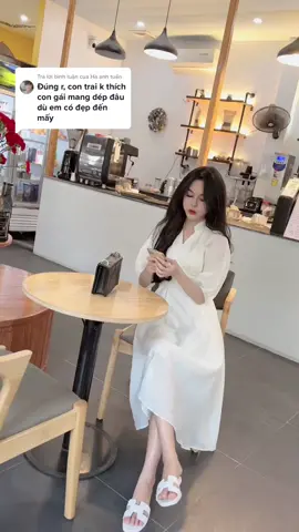 Trả lời @Hà anh tuấn Tại sao zậy hả hoàng thượng ? 😒😒😒