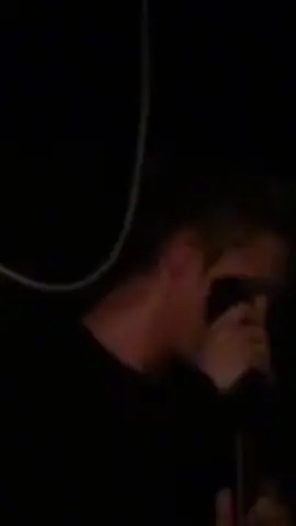 #aaroncarter Beautiful voice, wonderful music. We all miss you. 💔 Rest in peace🙏🕊️