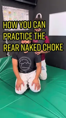Normally a person can fall asleep within 4-8 seconds with choke applied correctly.  Always release right away, Tap Early!  #Selfdefense #bjj #jiujitsu #grappling #graciejiujitsu #martialarts #boxing #kickboxing #muaythai #kungfu #mma #karate #sambo #wrestling #fyp #foryou #foryoupage #reels #reels__tiktok #reaction