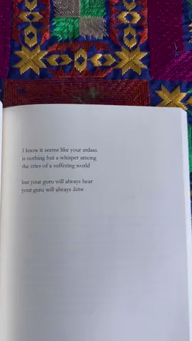 phulkari by harman kaur 📚🙏🏼❤️ #harmankaur #phulkari #prayerworks #waheguru #sikh #sikhi #sikhism #sikhtiktok #spirituality #healing #browntiktok #punjabitiktok #spiritualpoetry #poetrytok #BookTok #poemtokwriter 
