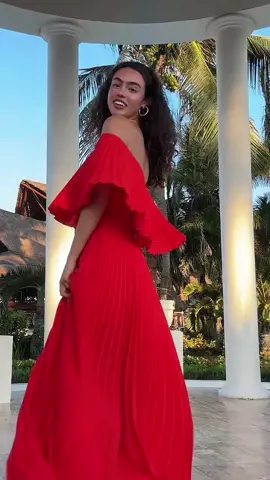 Sorry I just love this dress