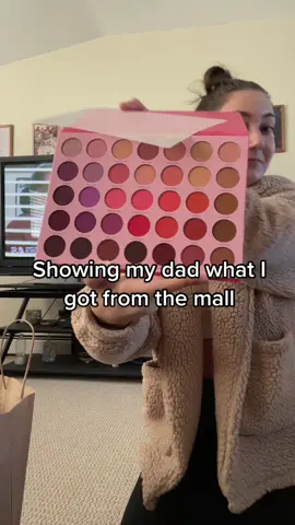 This is so funny😭😭 #fyp #voiceffects #haul 