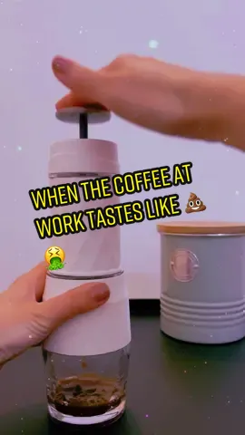 Get your own portable mini espresso coffee maker!🤍☕️ Link in bio🤍 #coffeelovers #coffeeaddict #coffeetime 