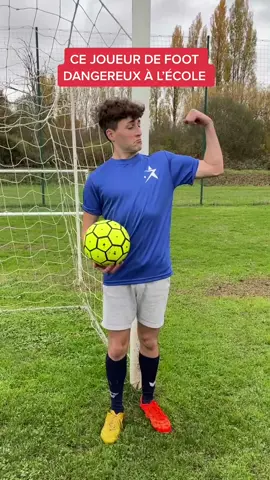 Tu étais quel type de joueur à l’école ? 😄 #starfreestyle #freestyle #football #sportstiktok 