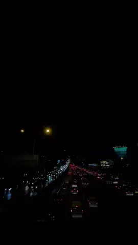 Video sesi ve şarkı sesi birleşince çıkan ses 🫢 #trafikk #istanbultrafik #istanbullu34 #gecelergeceler 