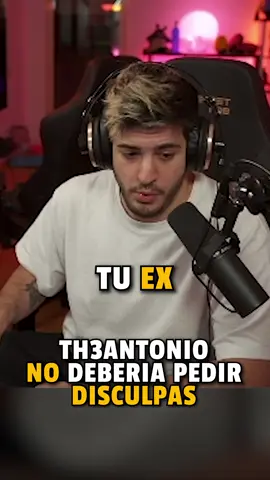 Polemica entre Antonio y Zeling #elmillor #elmillorclips #twitch#twitchstreamer #twitchclips