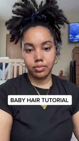 •| Baby hair tutorial 💚 #babyhair #babyhairtutorial #babyhairs #hairtutorial #beauty #beautytips #BeautyTok #fyp #locstyles #locsoftiktok 