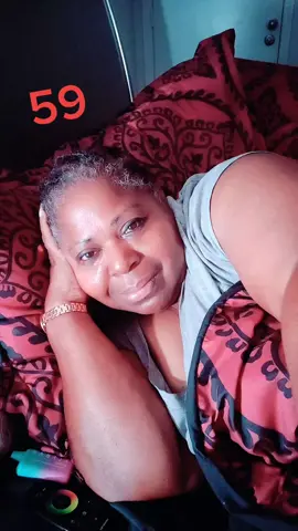 Vintage babe💞😊#vintage #bbw #TheDiVaJavii #DiVaJavii #twoophat #singleandlovingit #happyplace #fypシ #fyp 