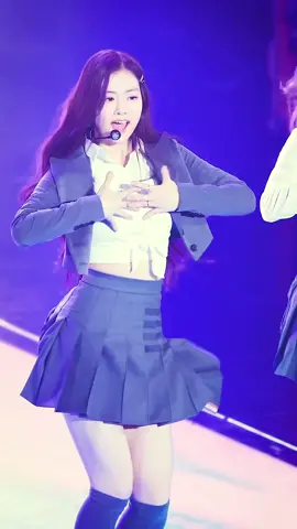 blue flame and impurities>> | #garam #foryou #fancam #lesserafim #kpop #tiktok #twicewons 