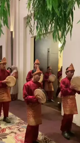 kompang melayu palembang #kompang #kompangmelayu #terbangan #NikmatiKenangannya #fyp #sanggarpalembang #penariadatpalembang #adatpalembang 