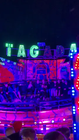 #Tagada #loughbroughfair #loughborough #fair #fairground #fairgroundrides #themeparkphotography #art #motivation #fairgroundvideo #ukfunfair #funfairsuk #ukfair #travel #uk #funfaorvibes #november #googlepixel7pro 