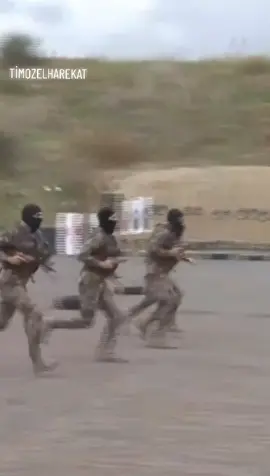 Eğitim#turkisharmy🇹🇷 #pöh #asker #turkiye🇹🇷 #polisozelharekat #polis #tiktok #viral 