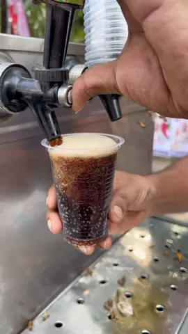 UNIQUE Style Street RC Cola Selling 😲  #foryou #foodvlogshow #streetfood #trandng #food #Foodie #foodietiktok #delicious #FoodLover #rc #rccola #drink #drinks 