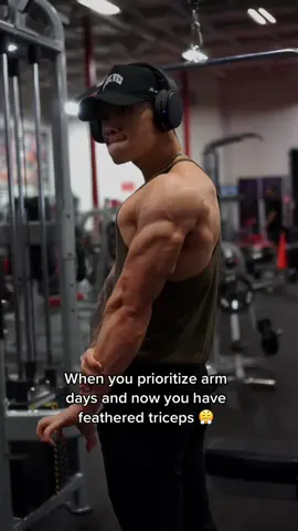 Cable and rope tricep pulldown built these  😤 #GymTok #FitTok #bodybuilding #fyp #bodybuilding #tricepworkout #Fitness 