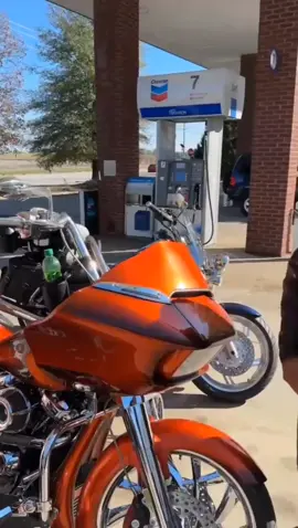 When Glenda’s Biker Friends convince her to see if Phillip is about that life!  #nichesworld  #imforthestreetstour 