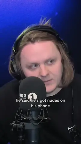 Pls no one hack my iCloud x #handsomecelebrity #lewiscapaldi #kingoftiktok 
