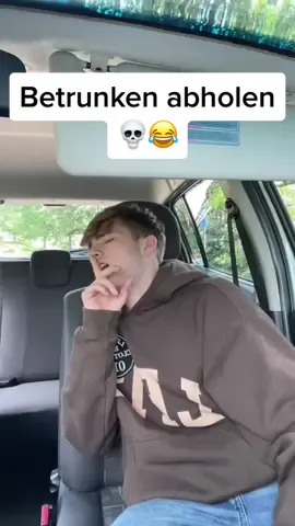 Wurdet ihr auch schonmal betrunken abgeholt?😂😅 Dorf oder Stadtkind? 🤩 #foryou #fyp #viral #lewinray 