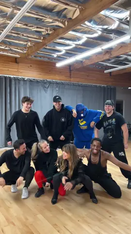 I am out here rehearsing for my big debut next week on The Big Turkey Spectacular float by Jennie-O at the Macy’s Thanksgiving Day Parade®! 🦃#JennieO #Turkey #MacysParade @Jennie-O Turkey @Hormel Foods @Macy’s 