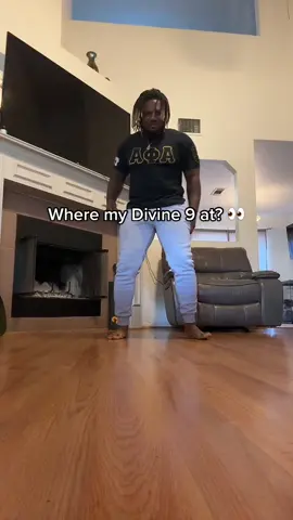@TiaCorine got a bop with this one for real 🔥 #hbcus #hbcu #divineninegreeks #divinenine #fraternity #sorority #1906 #aphia #icecold #blackcolleges #🔥🔥🔥🔥🔥 