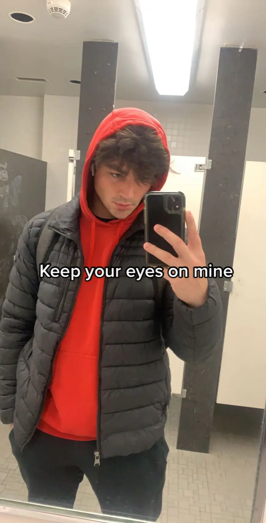 Eyes over here #renegade#fyp#viral#swipeonbeat