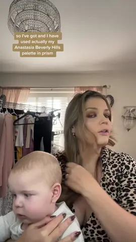 My “get ready with me” from this morning 🙈 #makeup #makeup #mommaandhermakeup #mummydoesmakeup #Love #ilovemakeup #makeupartist #staffordshirebased #fancydress