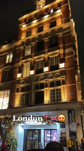 London 📍🇬🇧🥰#london#viral#fyp 