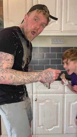 Kid plays perfect trick on his dad! 