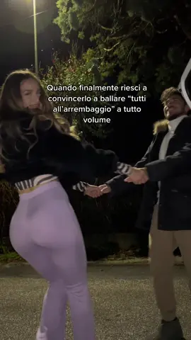 Pubblico anche se è tardi🥰 qualcuno è sveglio? #fypシ #foryoupage #comedia #viralvideo #fakebody FAKE BODY ( sono maggiorenne TikTok) 
