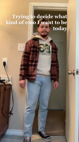 Emo 🖤⛓️ #modernbaseball #fitcheck  #itsnotaphasemom 