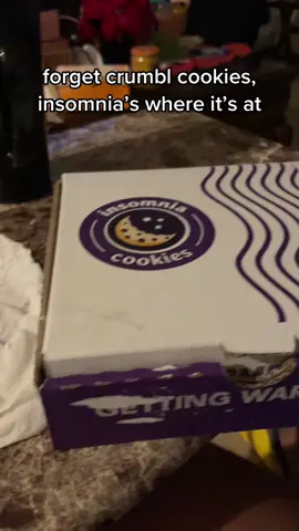 the best & no one can tell me otherwise #crumblcookies #insomniacookies #fyp #foryou #xyzbca #microinfluencer #contentcreator 