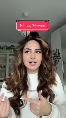 Mein Kopf alle 2 Monate :                                     Soll ich ✂️? IG•@memira.x 