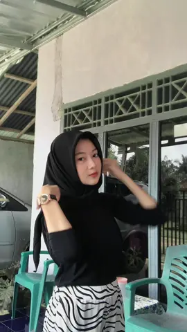 Hitam manis