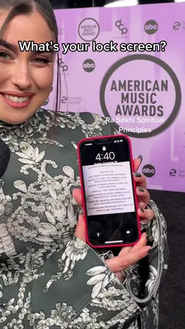 Somehow none of these were surprising, and we're obsessed with all of them. #AmericanMusicAwards #LockScreen #RedCarpet #Aesthetic #iPhone 