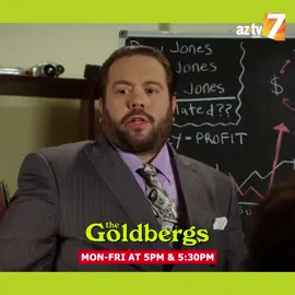 #TheGoldbergs on #AZTV7 | #WallStreet #Thanksgiving
