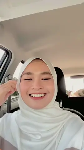 😜