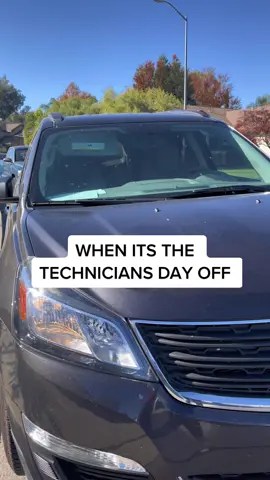 When the technician takes a day off. #automotivetechnician #service #mechanichumor #parts 