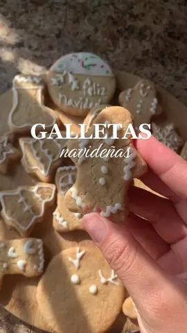Una excelente opción para regalar esta navidad 🎁🎄🥰 incluso para pasar el rato con la familia 🤍✨ #galletasnavideñas #viral #galletas #navidad 