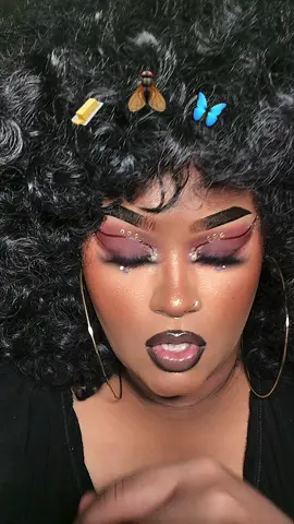 I was for real about to have a mental breakdown 🙄😭 #HuluChippendalesDance #fyp #foryoupage #lol #funnyvideos #comedy #butterflybutterflychallenge #VoiceEffects #blackgirlmagic #blackgirltiktok #blackgirlmakeup 