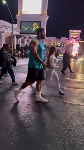 The Giant in Vegas 😳👀 #giant #dc #universal #vegas #colossus #comics #marvel #store #small #people #sparta #huge #beast #lasvegas #store