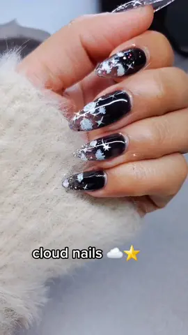 nail art tutorial press on at home  #fyp #hair #viralvideo #beauty #nails #makeup #christmas 