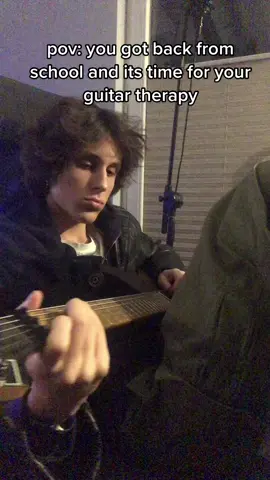 check the link in bio to listen to my music#guitar #music #songwriter #rhcp