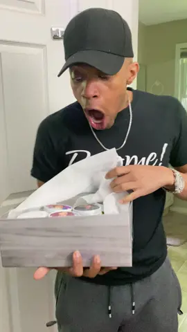 One of the sweetest things anyone’s ever done for me! 🥹🥹🥹🥰🥰🥰❤️❤️❤️ Long live Auntie @imanivanzap and Nephew E! Shout out to my baby @Freddrena Wright of Suges desserts! 