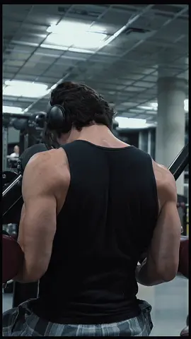 Bro occasionally does his lateral raises                               #Fitness #gym #GymTok #workout #motivation #physique #bodybuilding 
